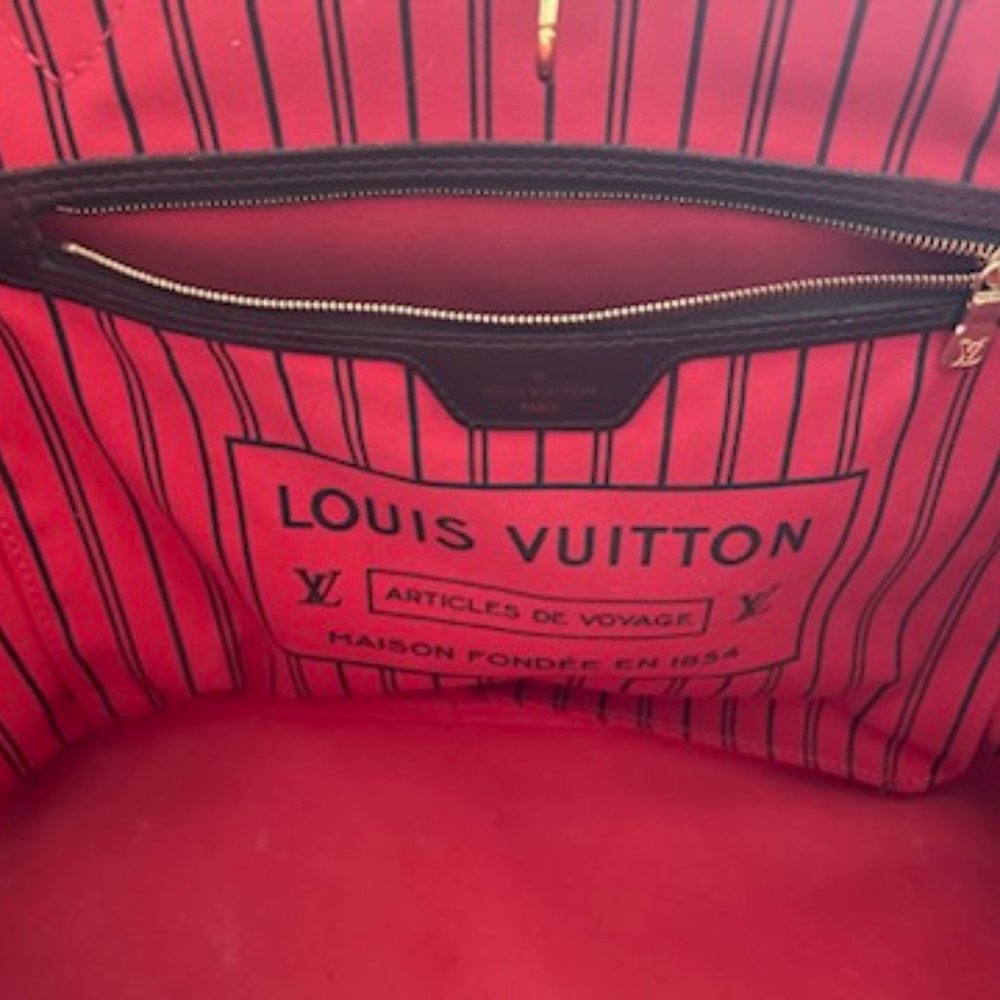 Authentic LV Neverfull MM - Picture 13 of 13